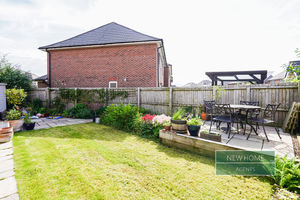 Photo 25- click for photo gallery